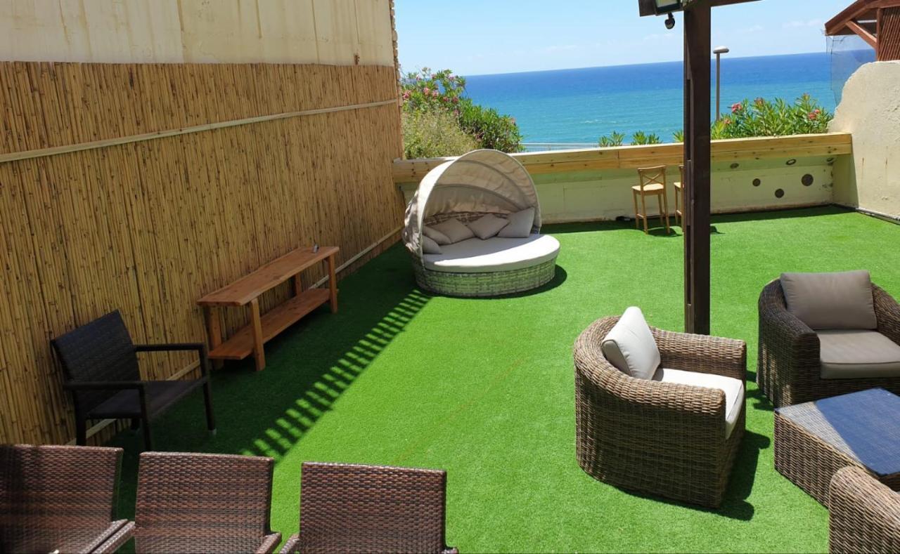 Magic On The Sea-Suites With A Private Jacuzzi And A Private Sea View ネタニア エクステリア 写真