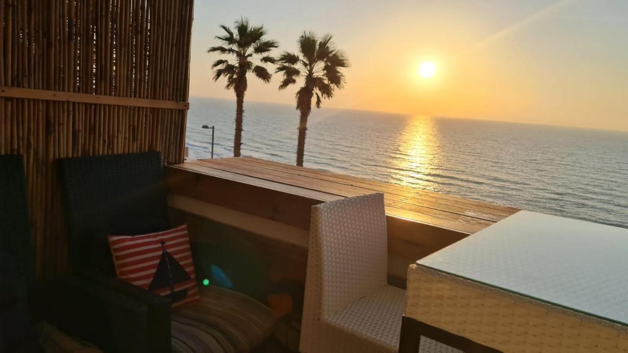 Magic On The Sea-Suites With A Private Jacuzzi And A Private Sea View ネタニア エクステリア 写真